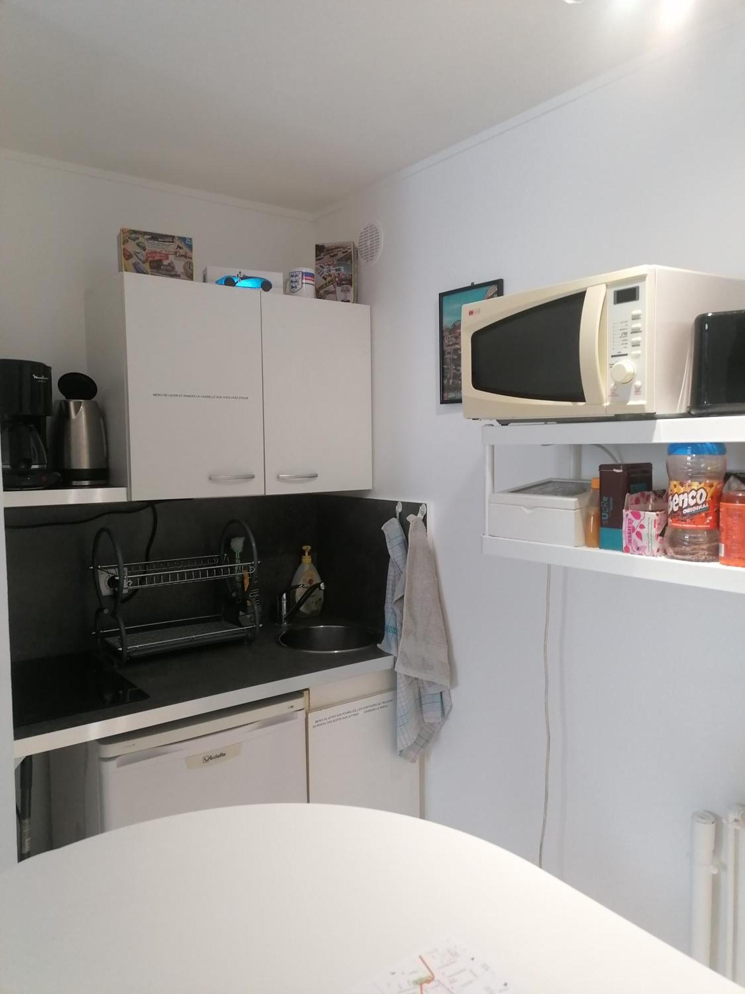Le Petit Chalet -Appartement Proche De La Vieille Ville , Du Centre Ville Et Du Tram- Petit Dejeuner Offert Le Mans Exterior photo