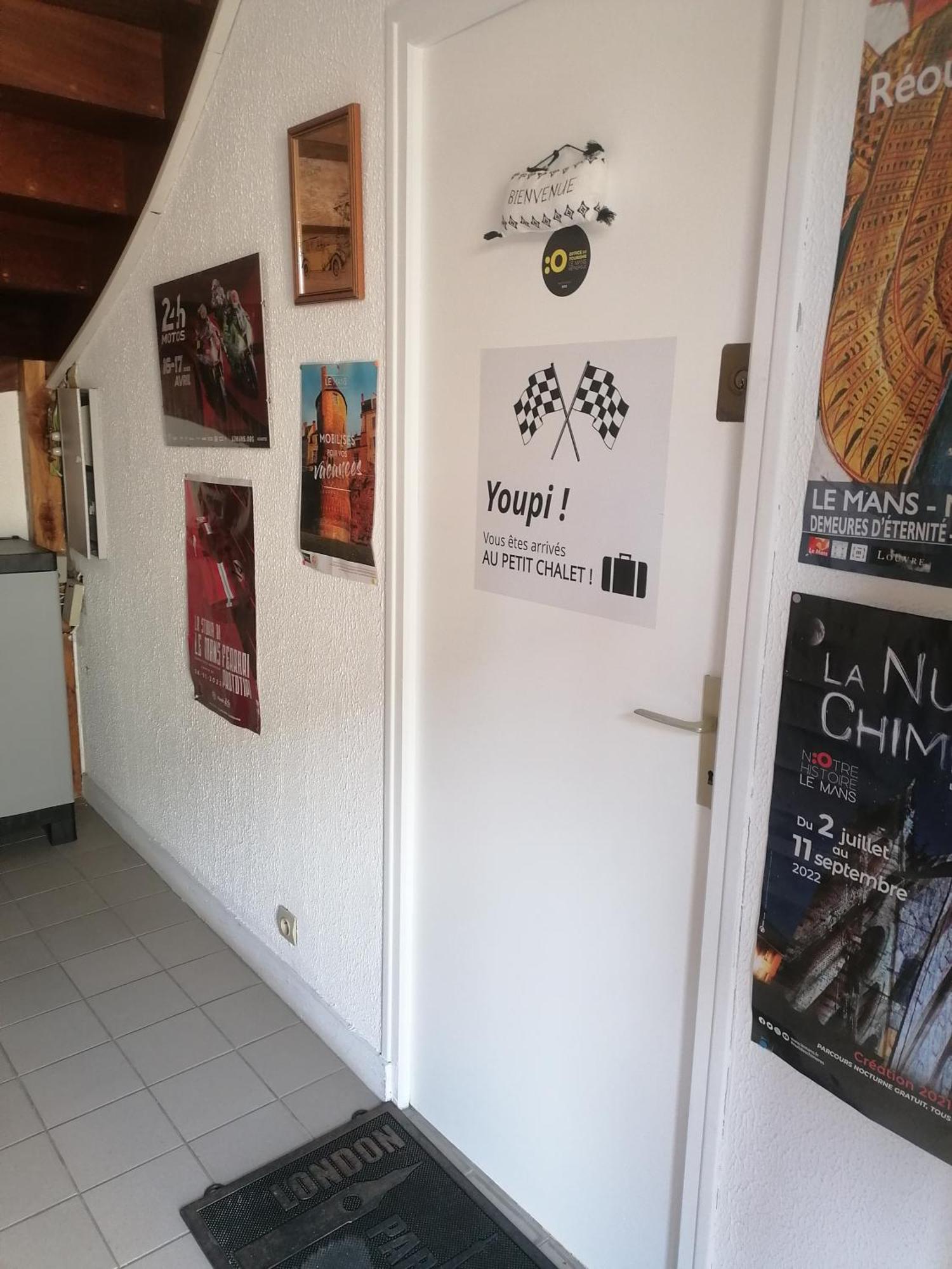 Le Petit Chalet -Appartement Proche De La Vieille Ville , Du Centre Ville Et Du Tram- Petit Dejeuner Offert Le Mans Exterior photo